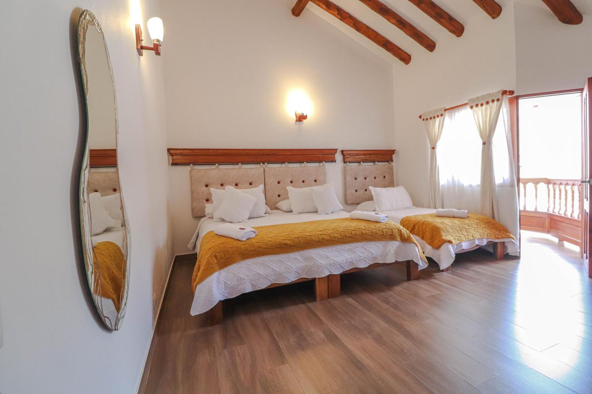 Hotel Las Palmas Вилья-де-Лейва Экстерьер фото