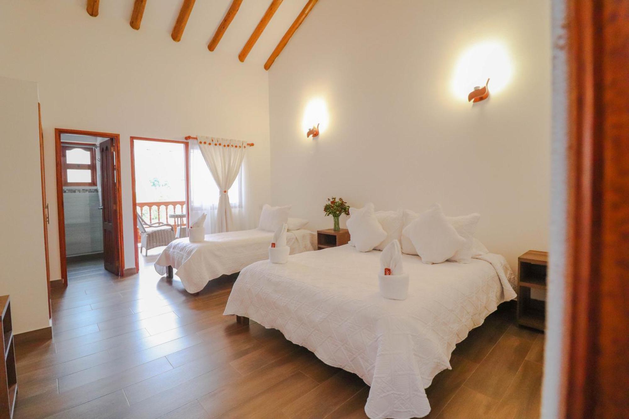 Hotel Las Palmas Вилья-де-Лейва Экстерьер фото